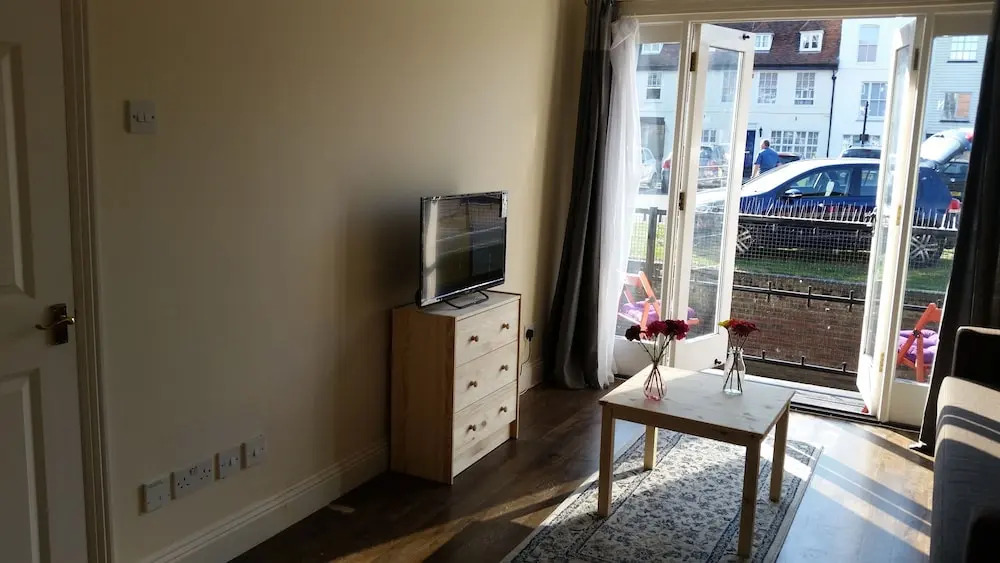 1 Sterling Court City Center