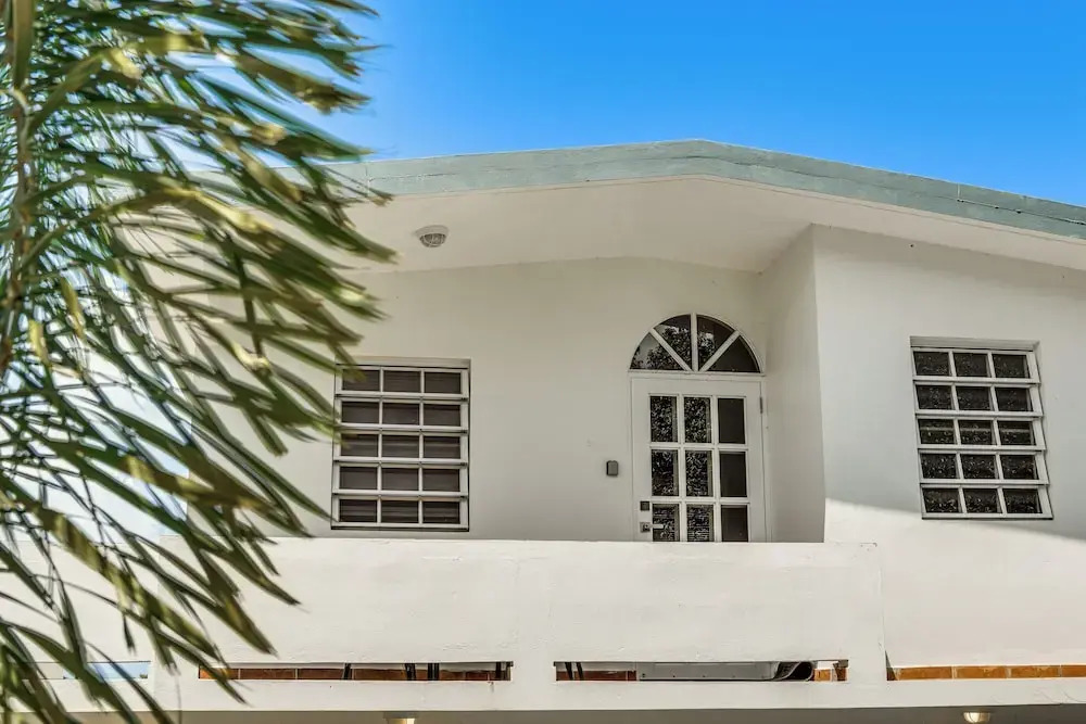 Walk to Beach! Vieques Casita w/ Pool Access