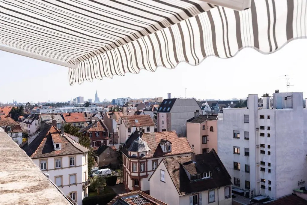 Petit Cronenbourg - GOLDEN TREE - WIFI - 5 min gare de Strasbourg