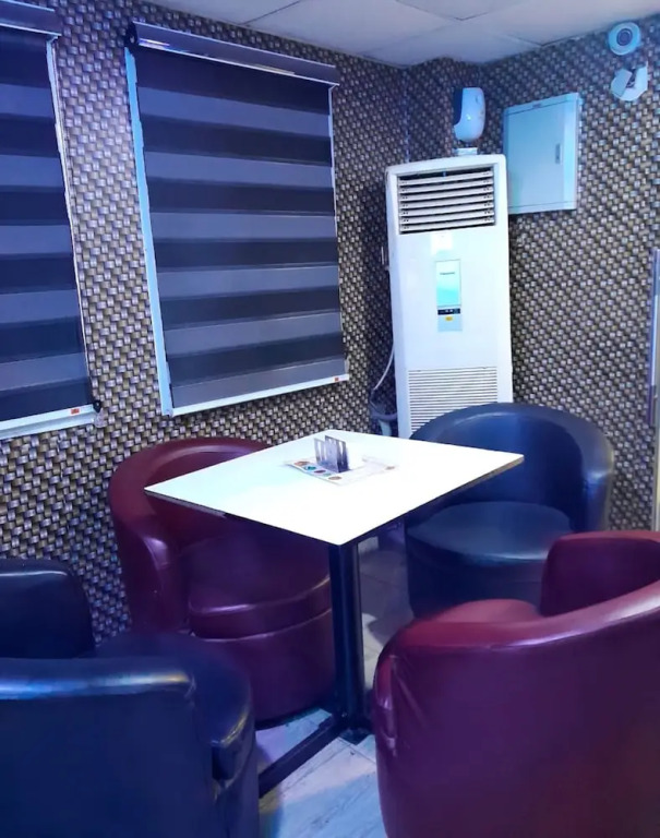 Chukzie Suites & Apartments