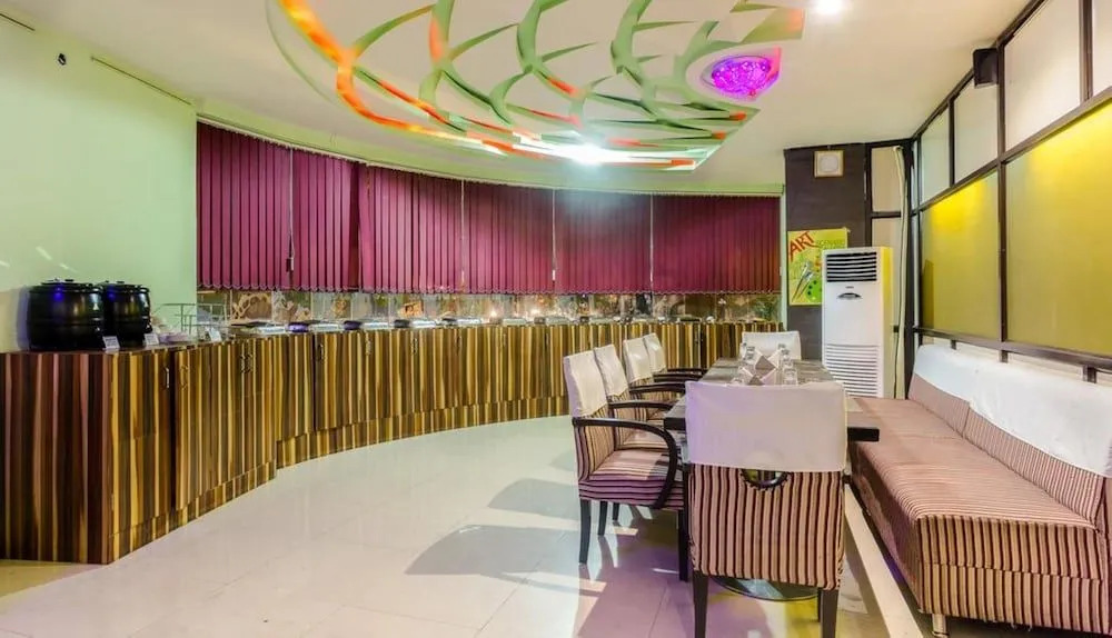 Angel Park Hotel