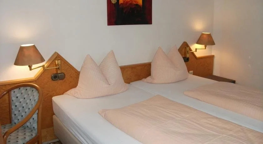 Hotel zu den Burgen
