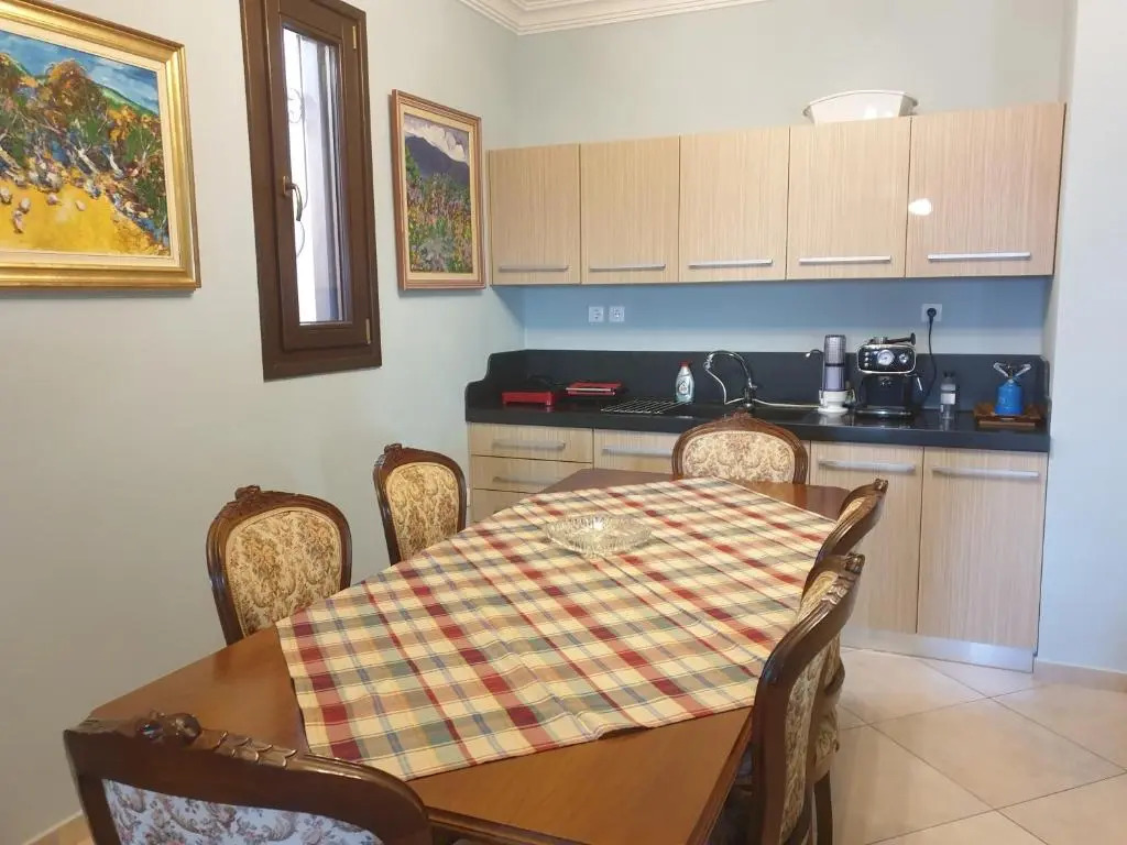 Apartment in Anakasia overlooking Volos