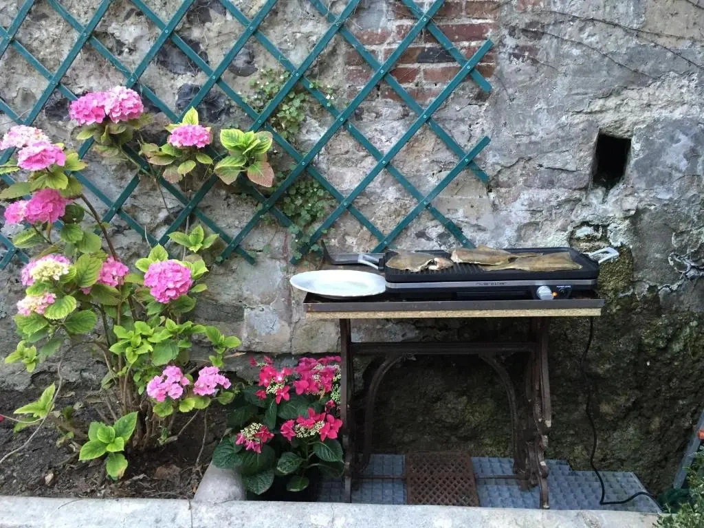 Le Petit Paradis