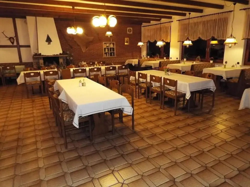 Hotel garni Zum Reinhardswald