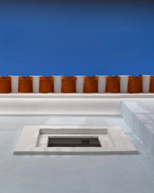 Alfama Yellow House