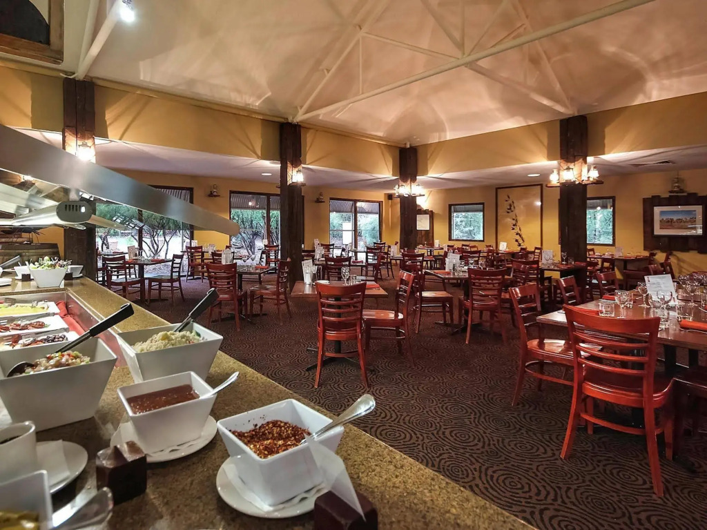 Outback Pioneer Lodge