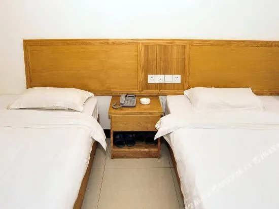Huayi Business Hotel