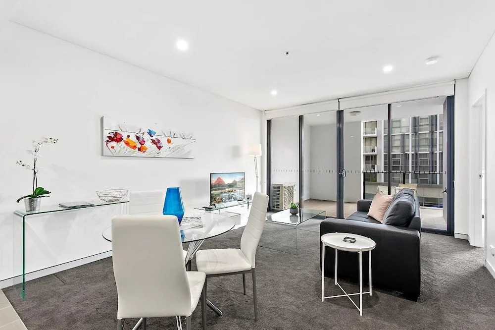Wollongong CBD Ocean View Apartment
