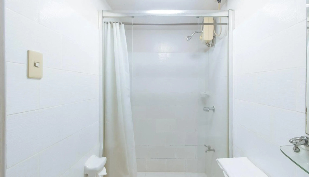 El Rico Suite Makati by RedDoorz