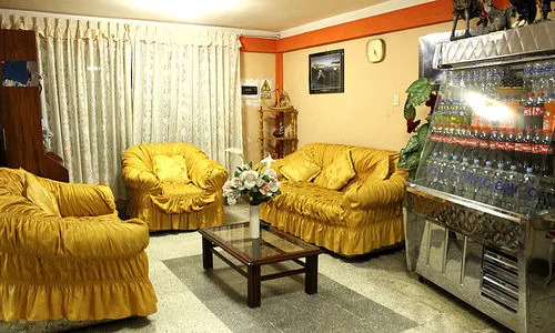 Hotel Galaxia