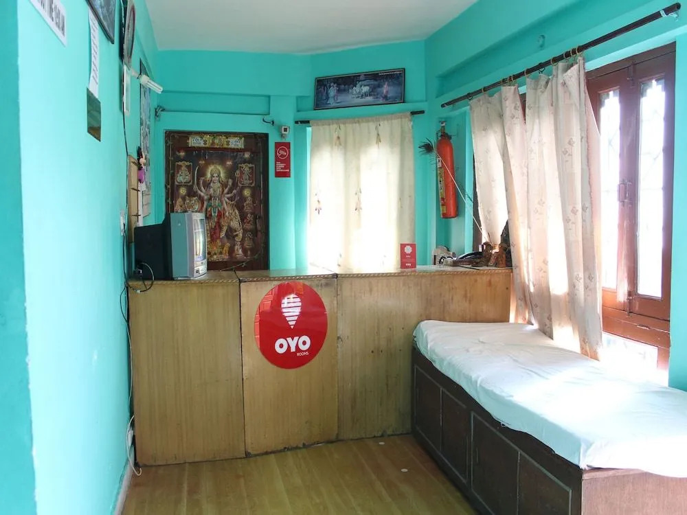 OYO 12782 Hotel Sweet Home