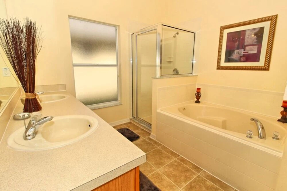 5-Bedroom Villa in Clermont 1915MSD