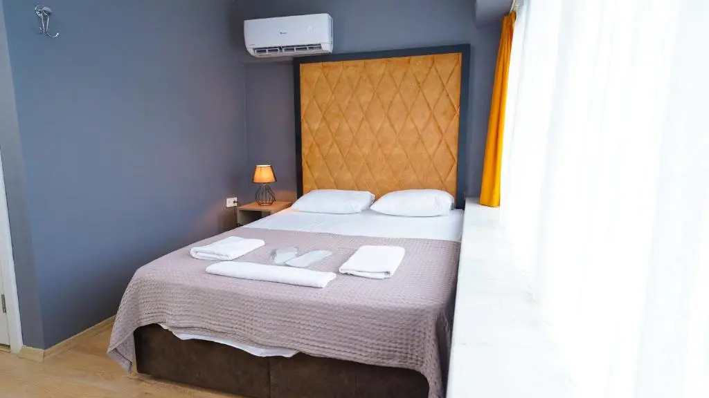 Luka Suit Hotel