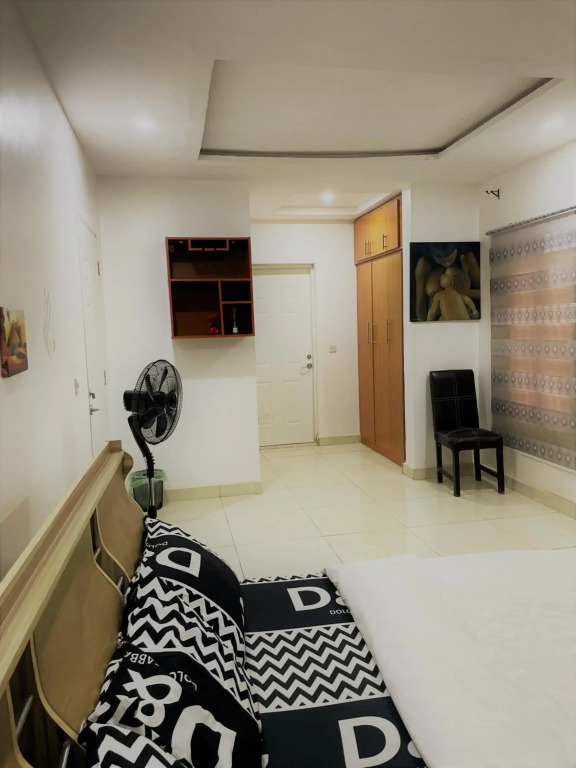 Entire serviced Two bedroom house Abuja - Six Stars apartment