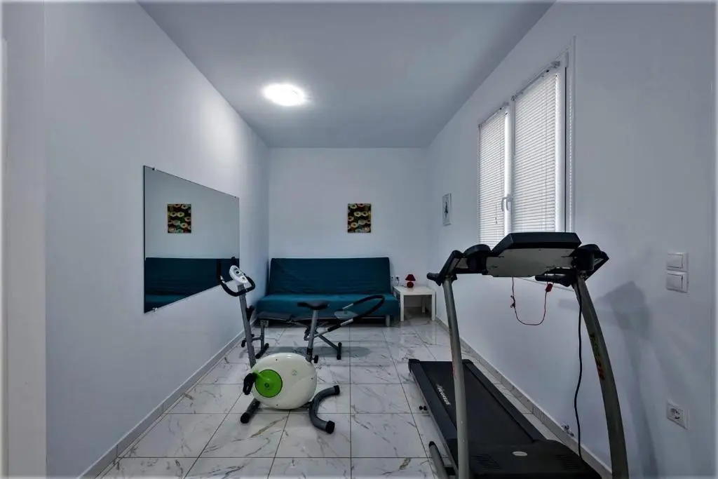 Xenos Villa 1