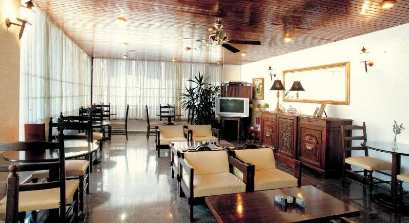 Meltemi Hotel