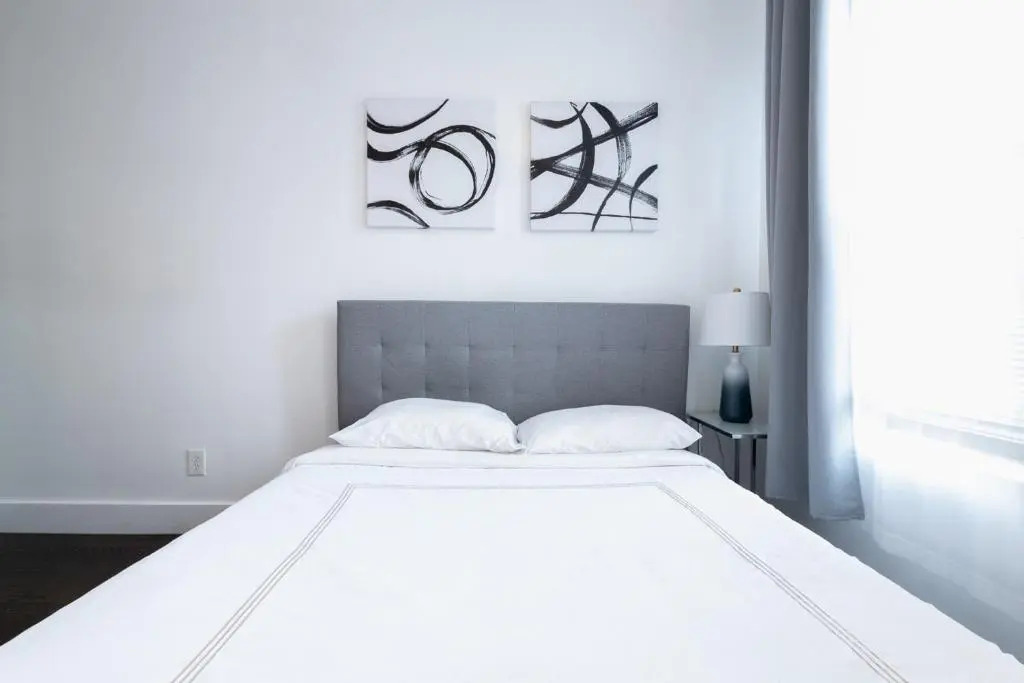 109-11 Amazing Best Value Spacious 2br NYC Apt