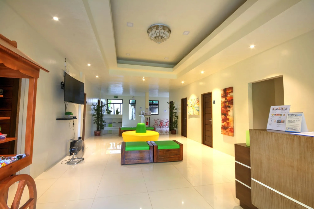 Sulit Budget Hotel near Dgte Airport Citimall
