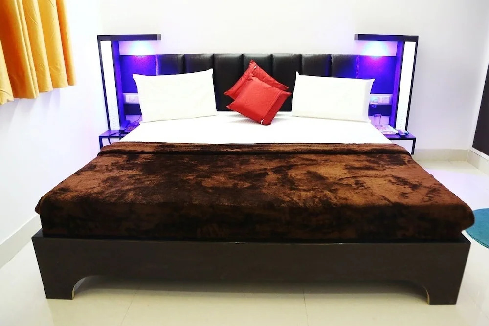 Hotel Golden Inn