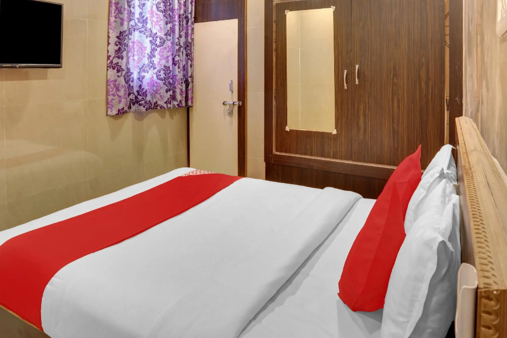 Sindhu Lodge by OYO Rooms