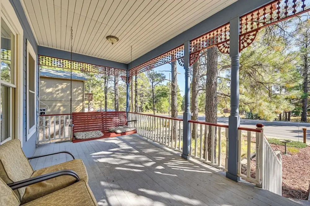 4 Mi to Downtown Flagstaff: Getaway w/ Views