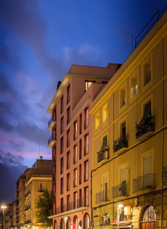 Tgna Reial 1