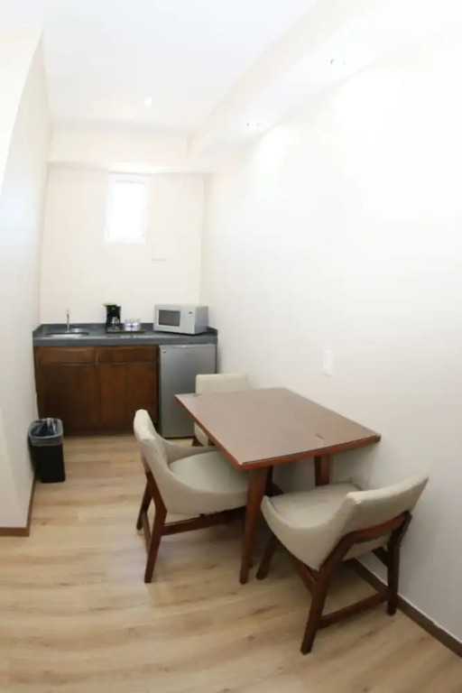 Centriplaza Hotel Suite & Spa