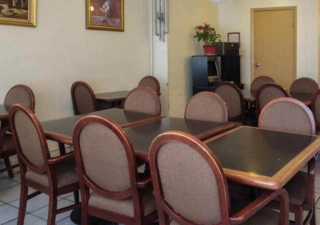JFK Inn