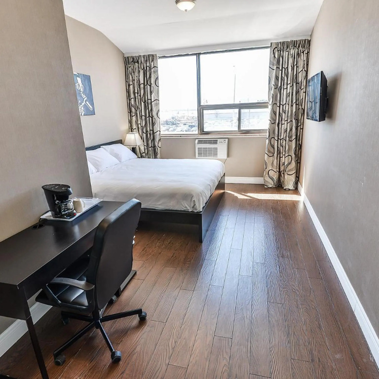 NU Hotel Toronto Airport