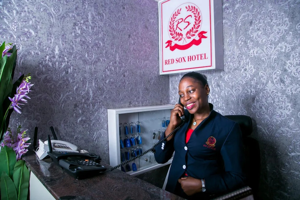 Red Sox Hotel Ltd