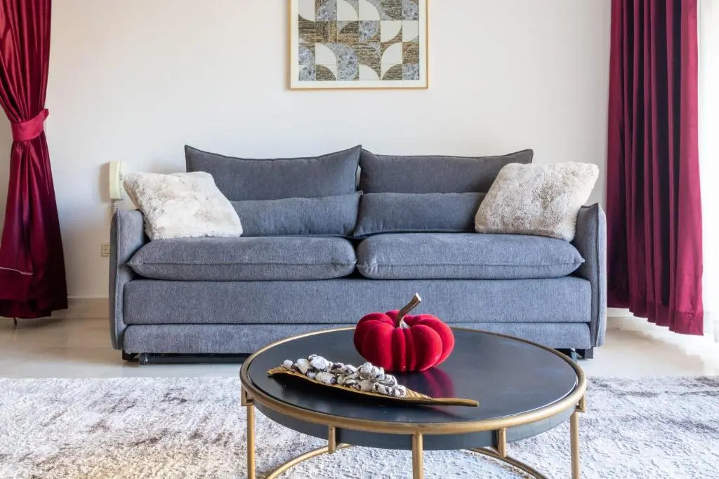 Cosy Studio in Mamilla, free parking up to 5 ppl