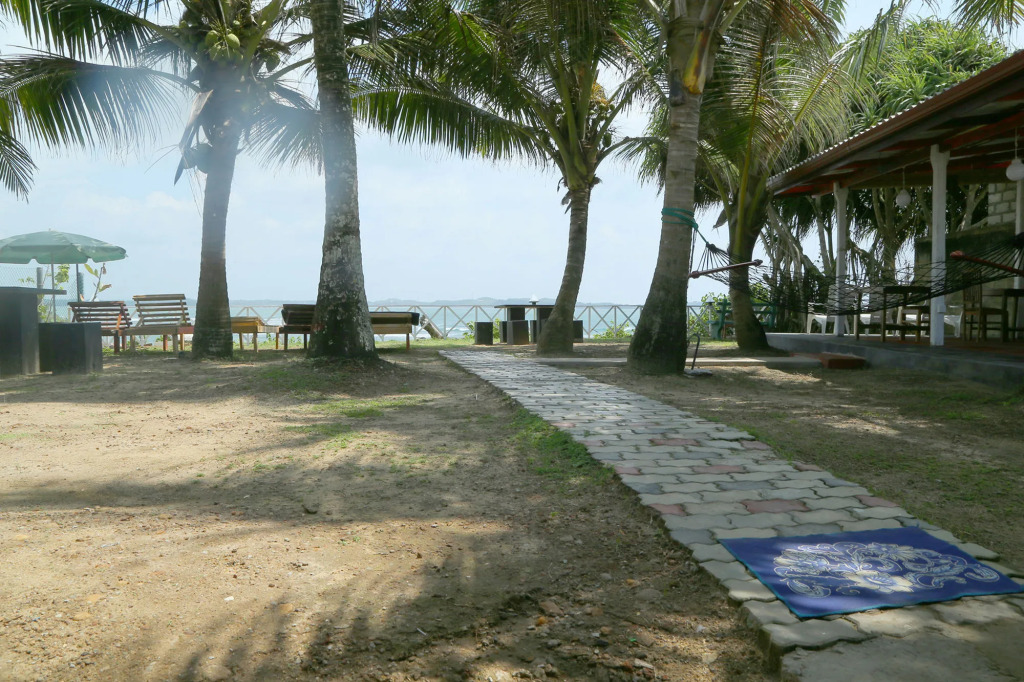 Dinsara Pearl Villa