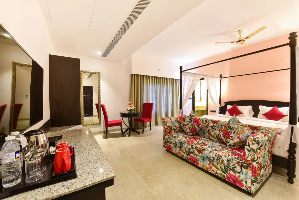 Silver Sands Serenity Resort, Candolim