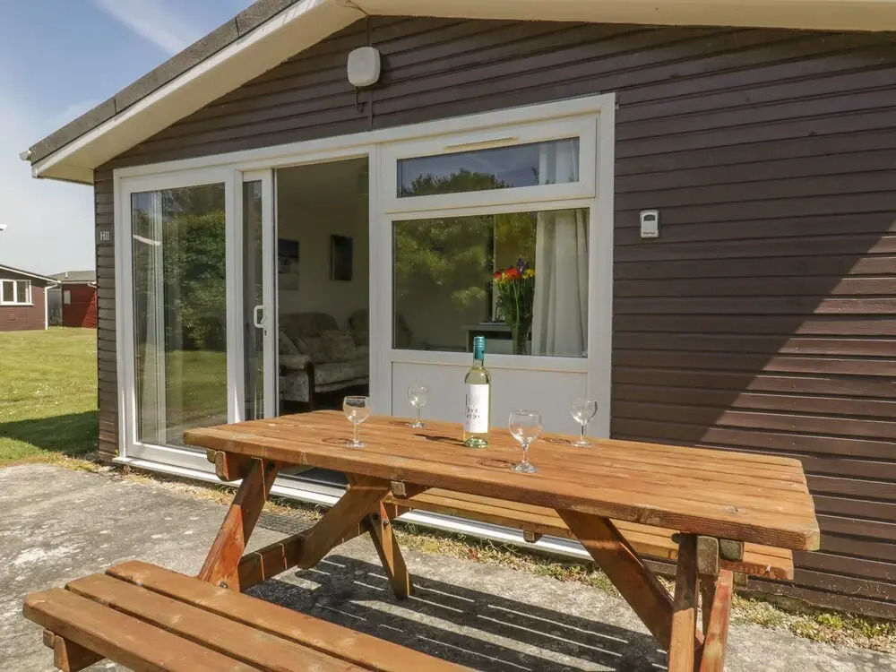 Chalet H11