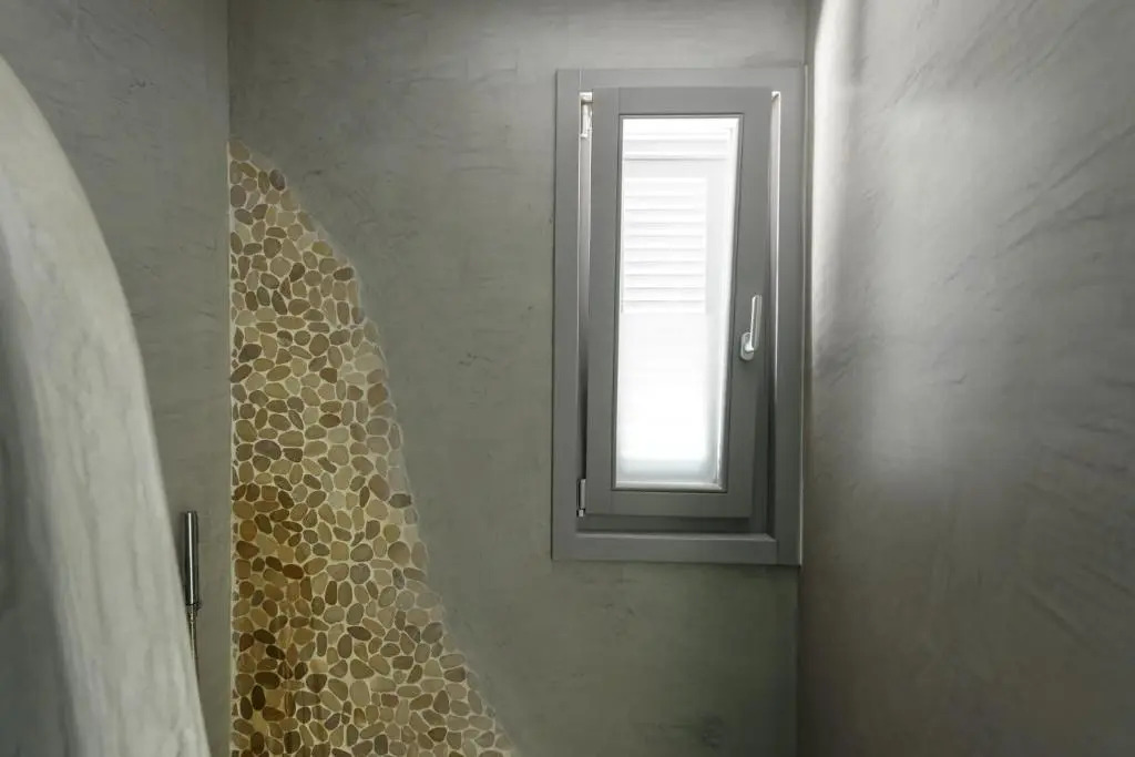 Enalion White Suites Oia