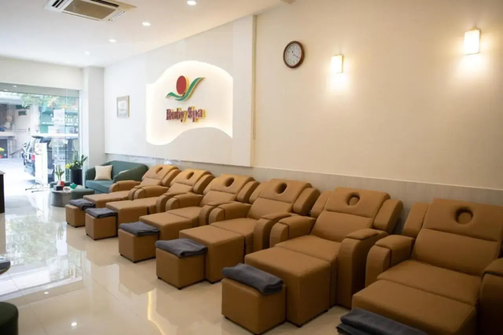 Ruby Hotel