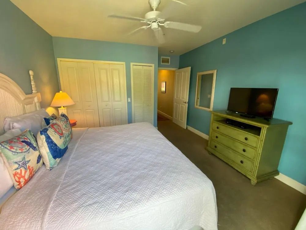 Harbour House at the Inn Unit 211 by Coastal Vacation Properties