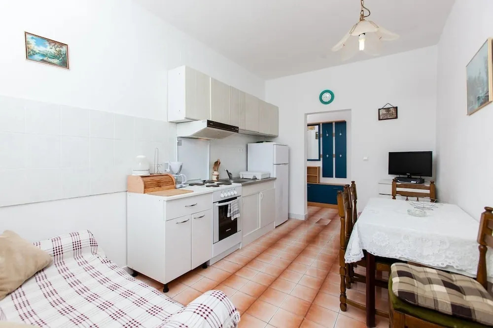 Apartments Ante Senka