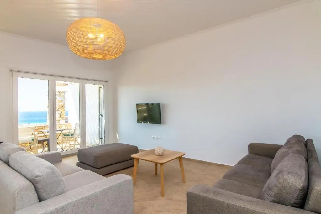 Pi Villa - SeaView & Entire 3BDRM villa