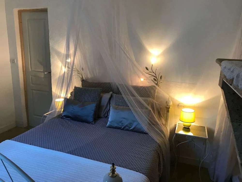B&B Le Miroir aux Fées Bordeaux