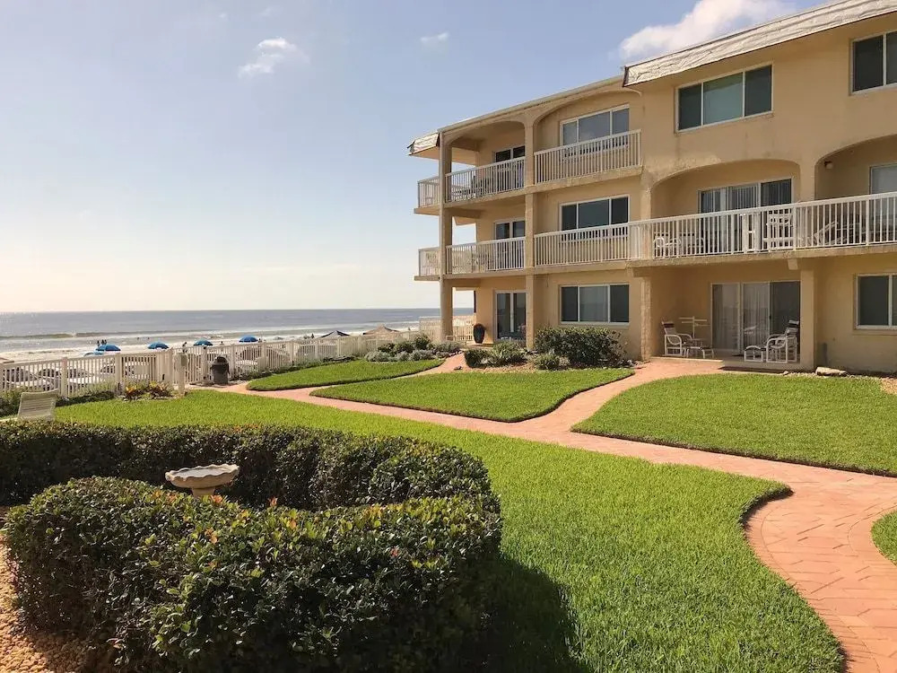 Win-San C-105 - 2 Br Condo