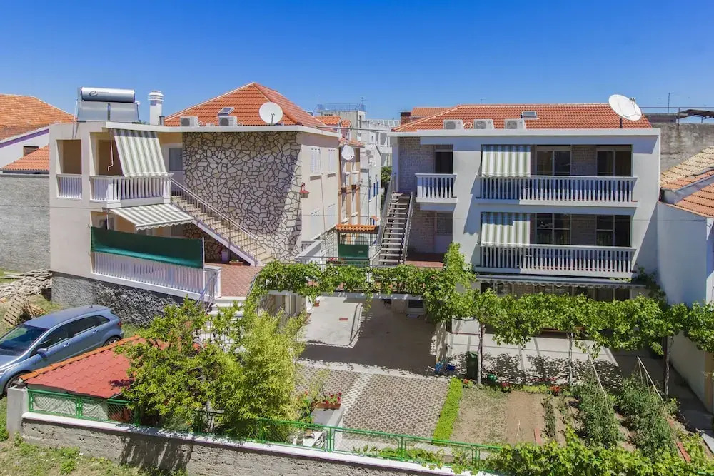 Apartments Konta City center