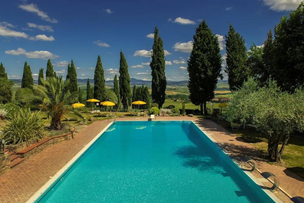 Casanova - Panoramic Rooms and Suites