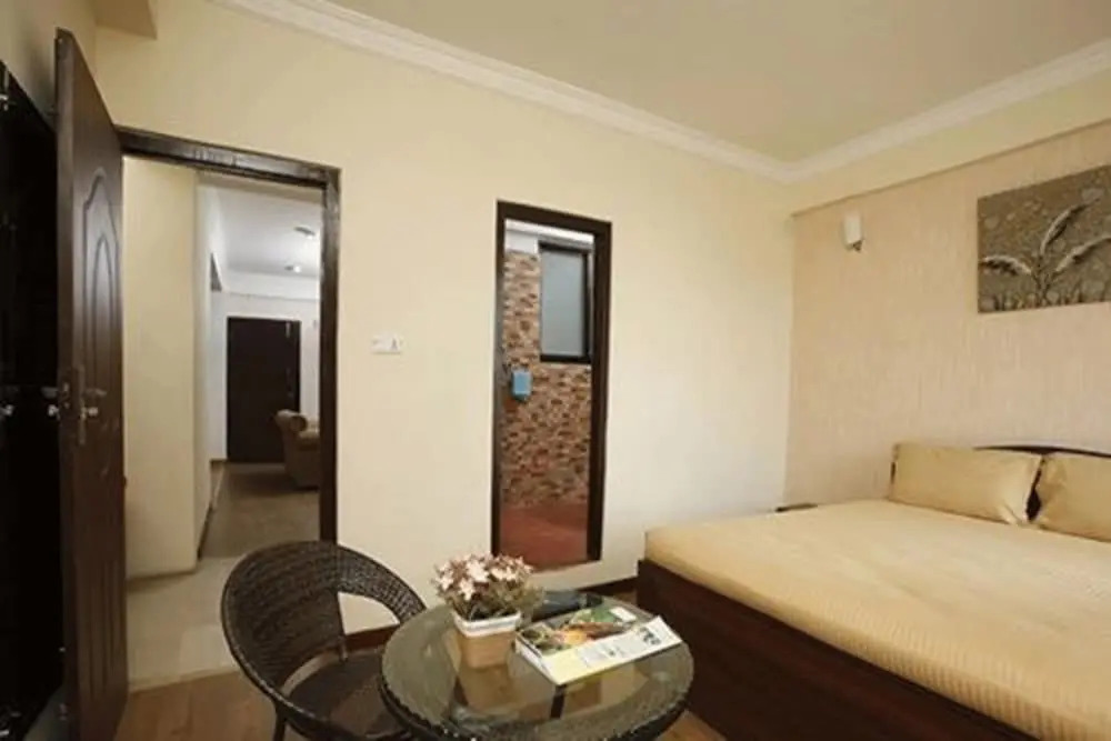Vibrant  2BHK Apartment by Casa Deyra