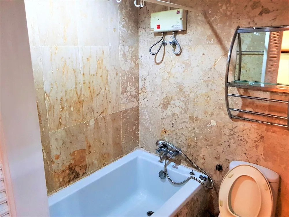 Sea View 2 bed Condo Pattaya