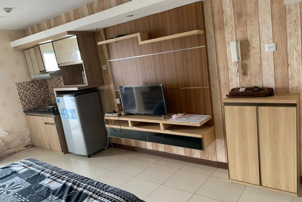 OYO Life 93374 Andira Inn