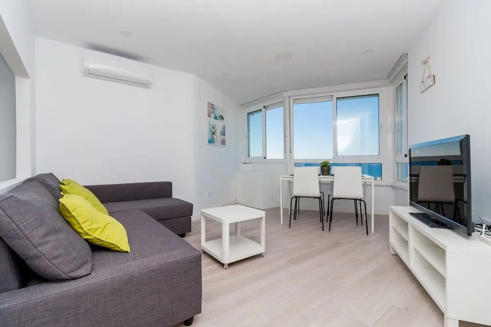 Sea Views Apartment Calahonda Beach Canovas
