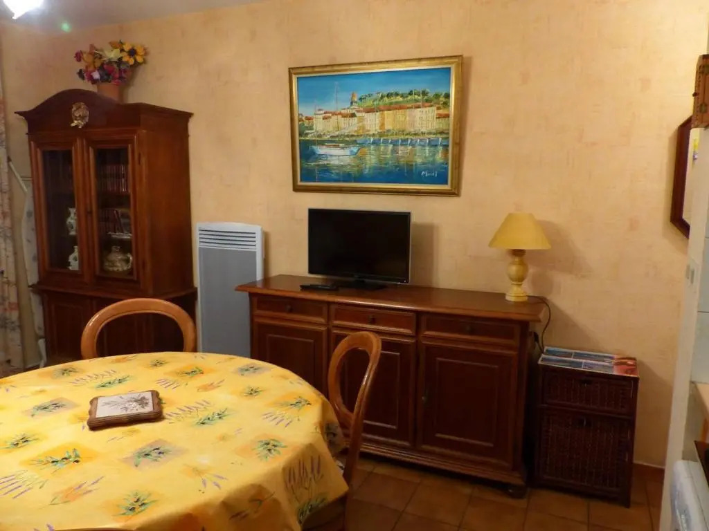 Appartement Le Lavandou, 2 pièces, 4 personnes - FR-1-308-127