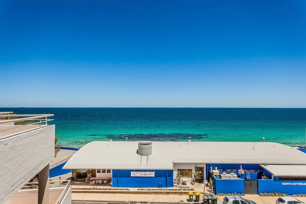 Gold Sands Beach Apartment